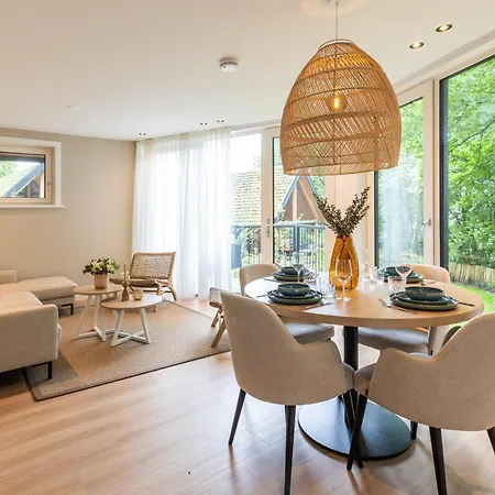 Valley * Wekerom